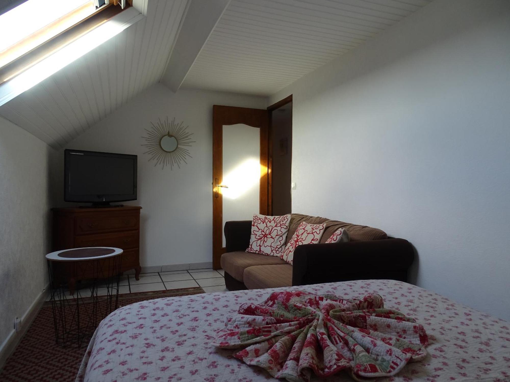 Trois Logements Independant Au Grande Vigne Saint-Étienne-sous-Bailleul Room photo